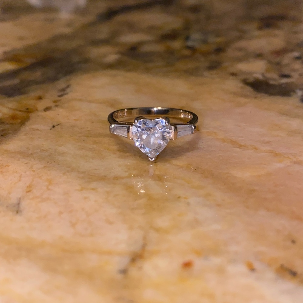 Sterling Silver 925 Ring Size 8